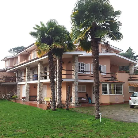 Le Codette Bed & Breakfast *